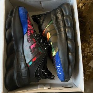 The shoes was worn a couple time but look new